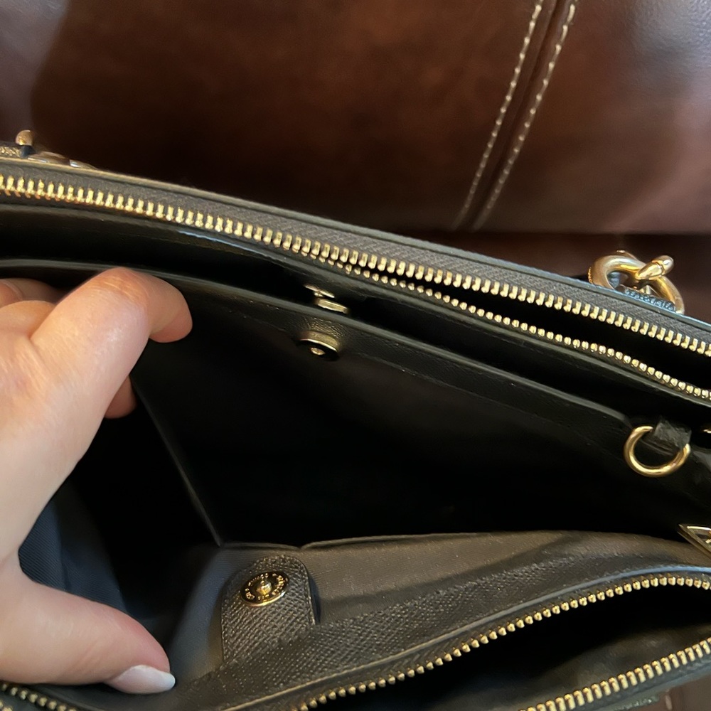Coach Purse - Picture 5 of 7